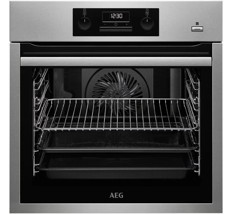 AEG Mastery SteamBake BES351110M